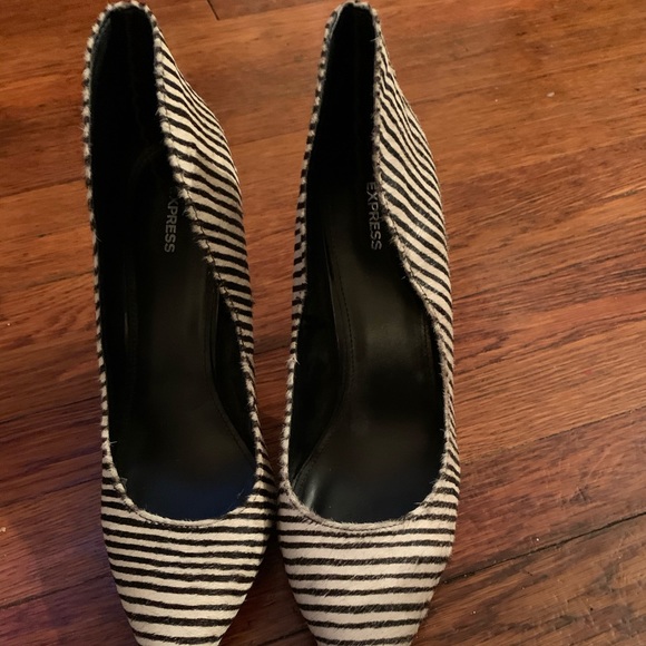 Express heels - Picture 2 of 4